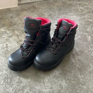 Avenger steel toe boots
